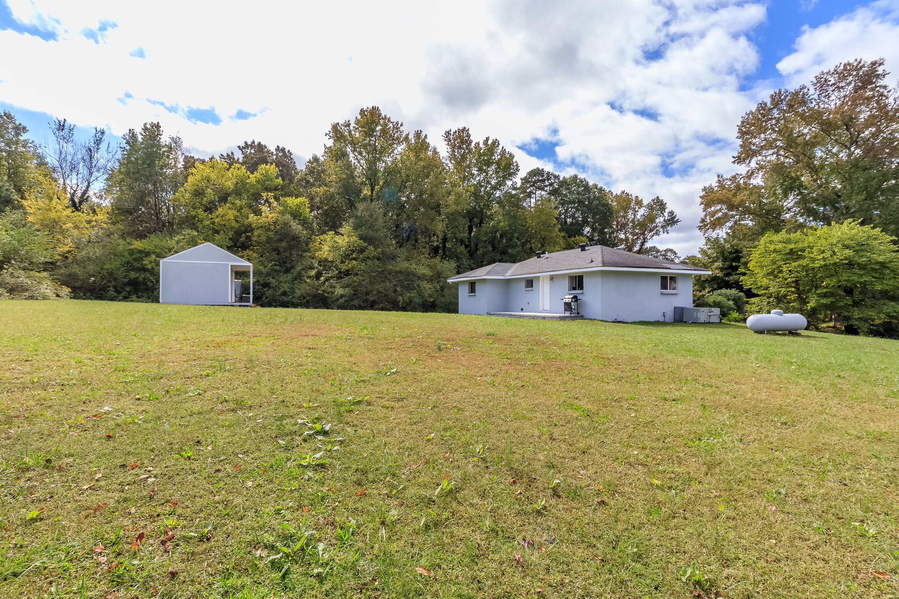 8120 Hancock Road Chattanooga, TN 37416 - Photo 4 of 32 32