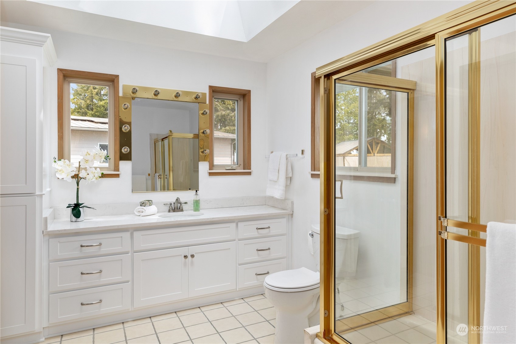 8167 Possession Ridge Lane Clinton, WA 98236 - Photo 15 of 34