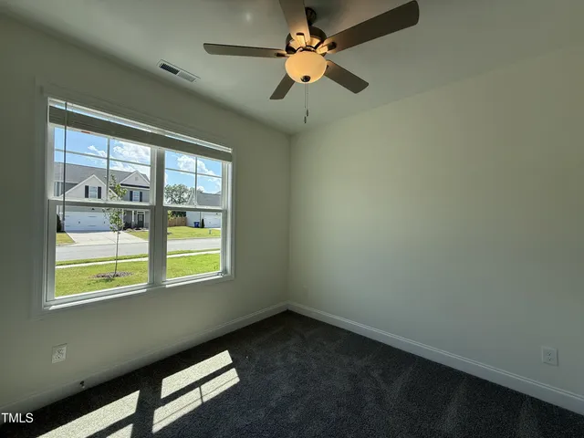 $274,900 | 130 West Saltgrass Lane, Smithfield, NC 27577