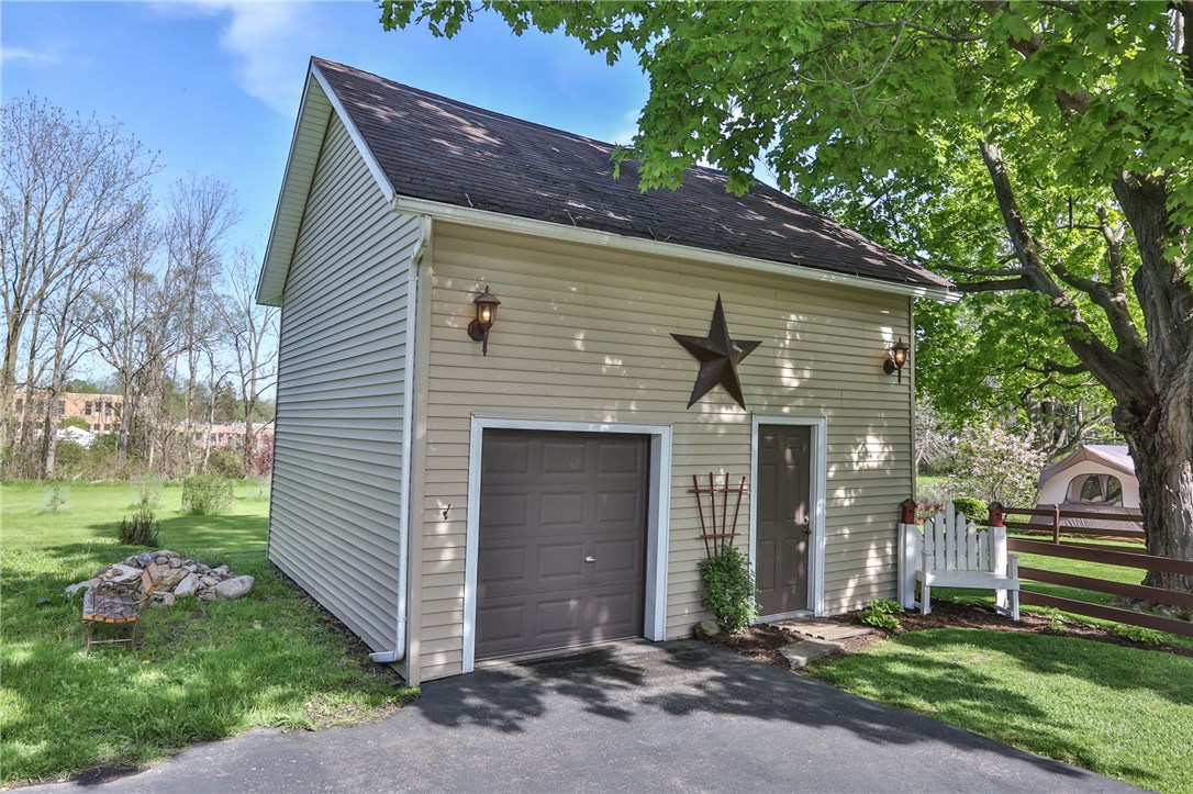 1819 Rochester Street Lima, NY 14485 - Photo 3 of 49