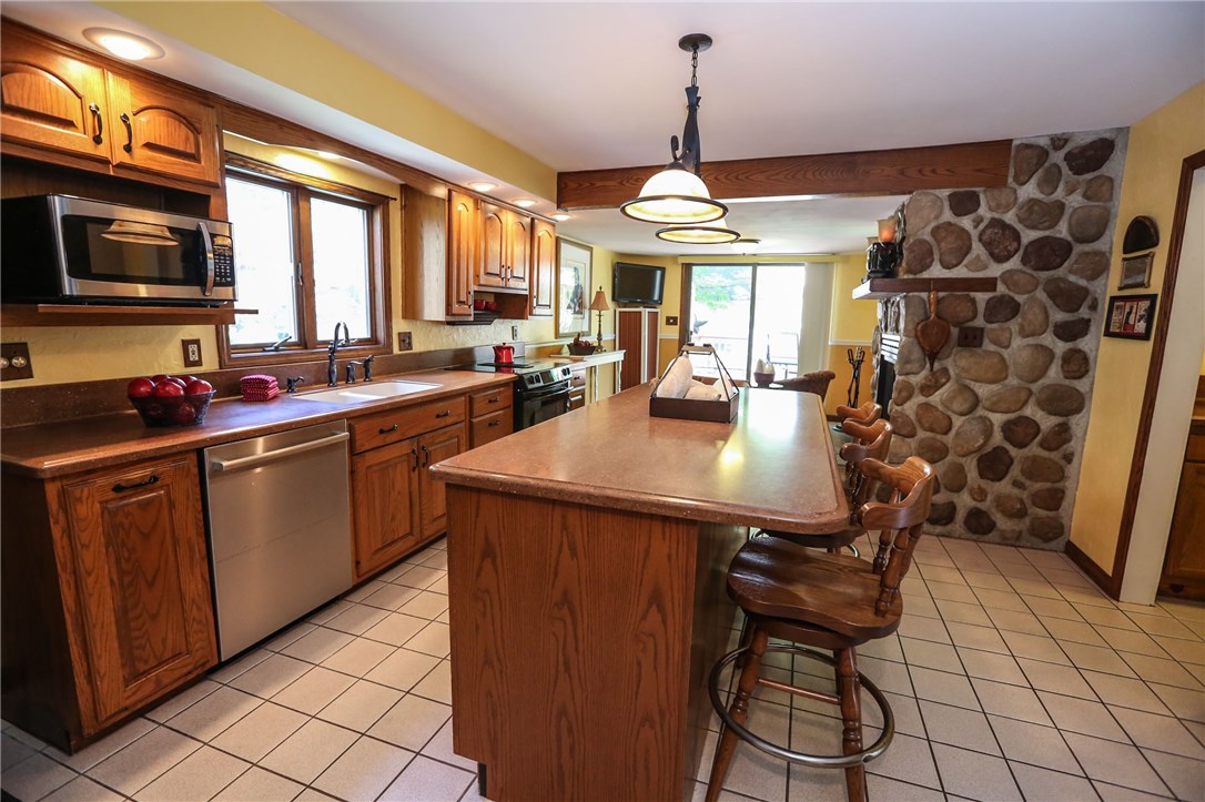 1819 Rochester Street Lima, NY 14485 - Photo 6 of 49