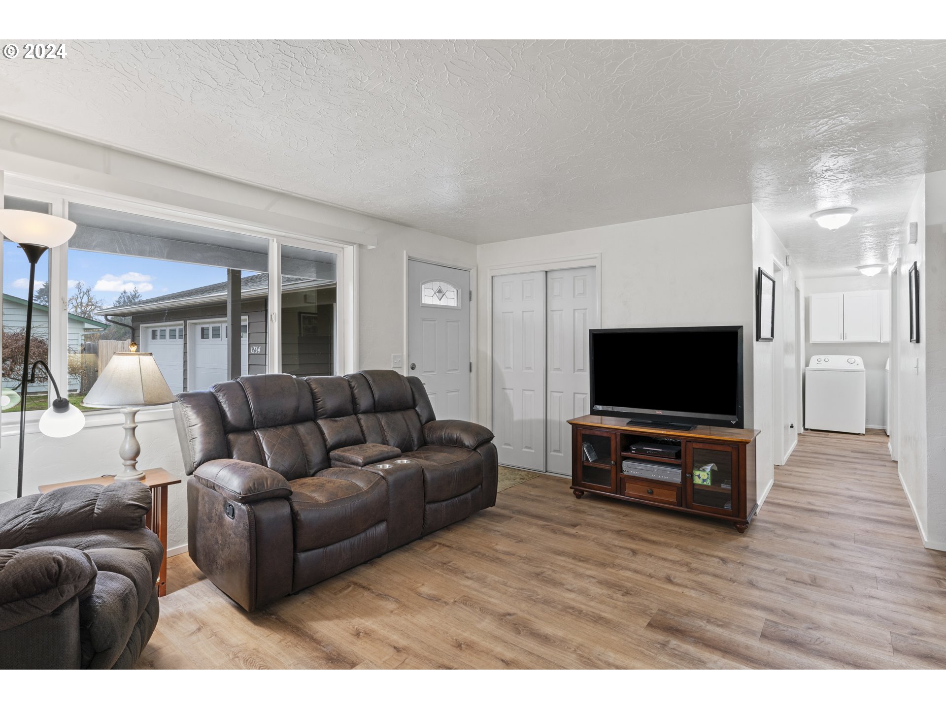1232 1st Place Springfield, OR 97477 - Photo 23 of 39 Gallery Image 23