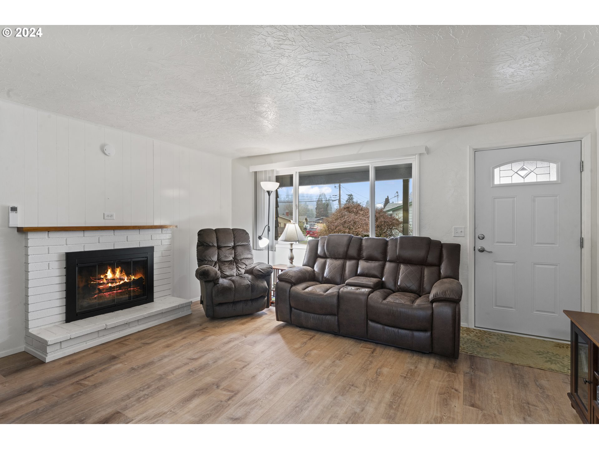 1232 1st Place Springfield, OR 97477 - Photo 24 of 39 Gallery Image 24