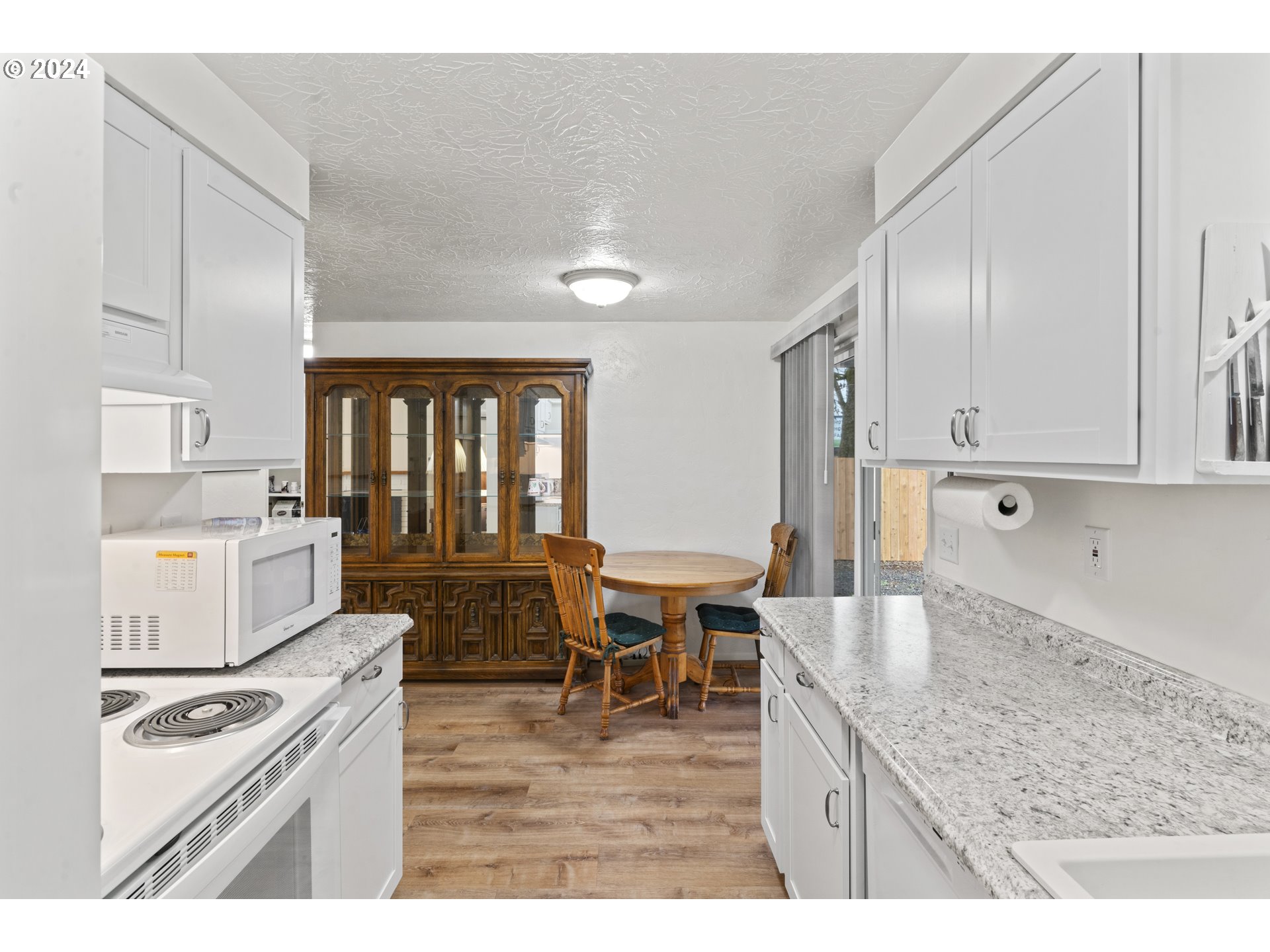 1232 1st Place Springfield, OR 97477 - Photo 27 of 39 Gallery Image 27