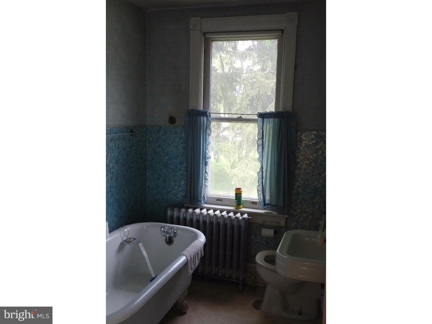 784 Woodlane Road Beverly, NJ 08010 - Photo 14 of 16