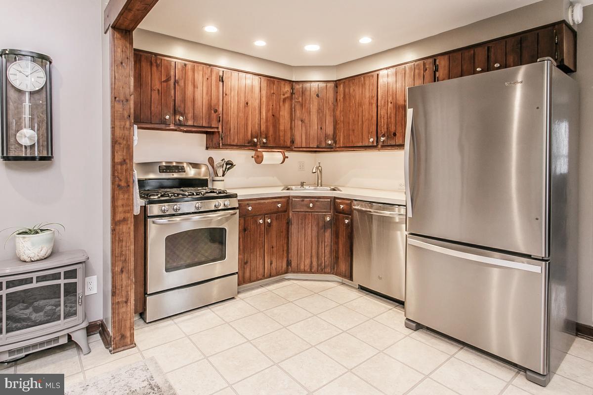 2930 East County Line Road Hatboro, PA 19040 - Photo 1 of 25 Gallery Image 1
