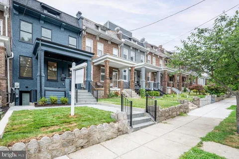 $1,225,000 | 323 Varnum Street Northwest, Washington, DC 20011