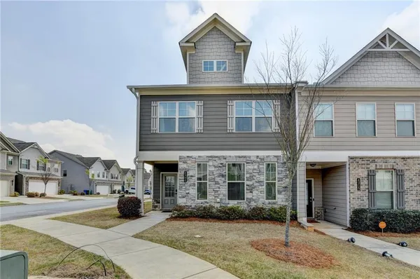 $425,000 | 4305 Morrison Lk Trail, Norcross, GA 30071