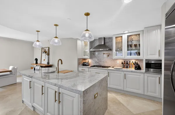 $13,000 | 3800 North Ocean Drive, Unit 452, Singer Island, FL 33404