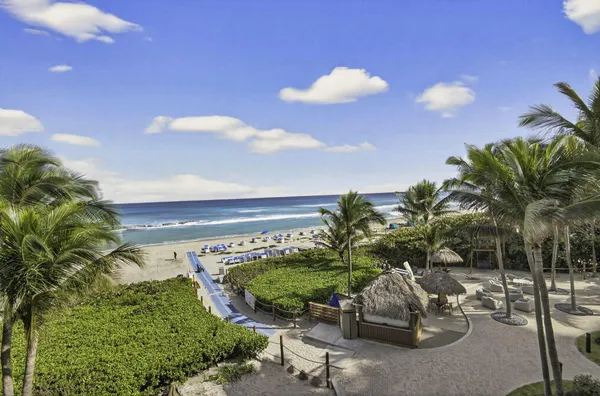 $13,000 | 3800 North Ocean Drive, Unit 452, Singer Island, FL 33404