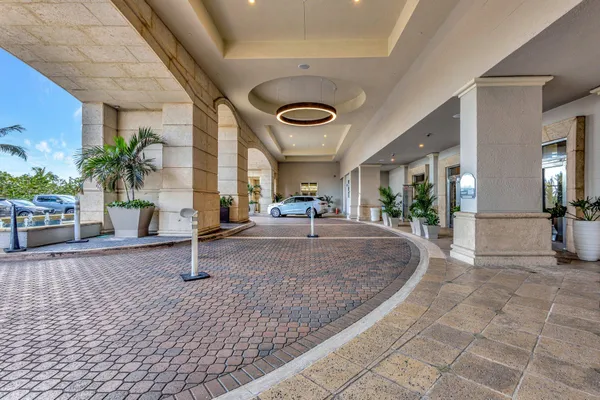 $13,000 | 3800 North Ocean Drive, Unit 452, Singer Island, FL 33404