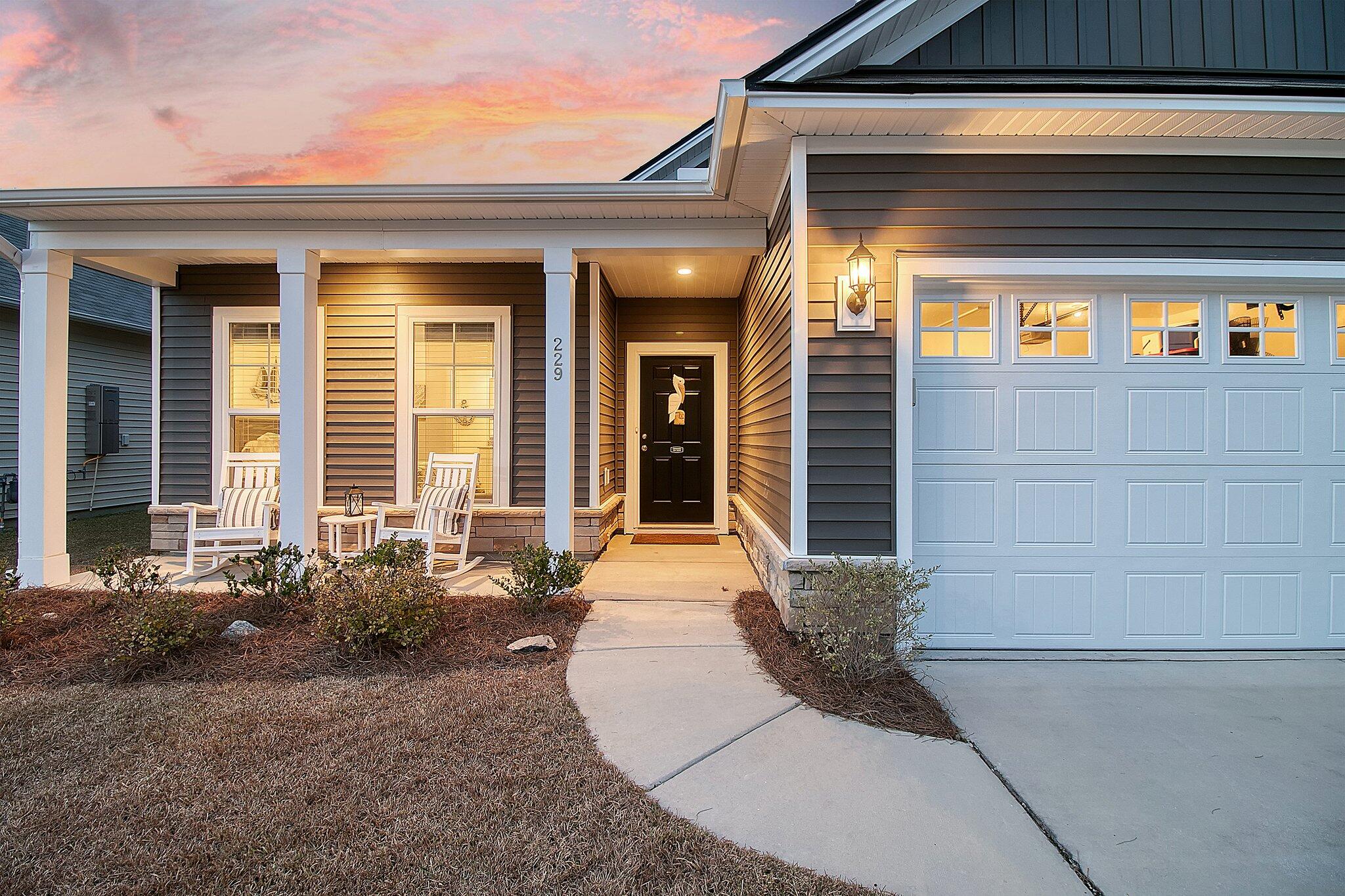 229 Hayworth Road Summerville, SC 29486 - Photo 5 of 57 4-web-or-mls-CREM_229 Hayworth Twilight_