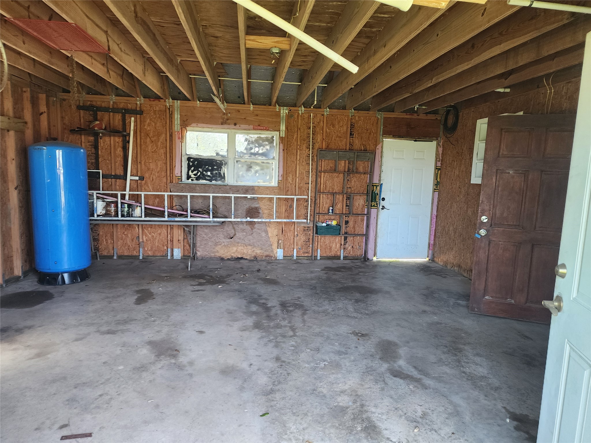 1118 County Road 47 Angleton, TX 77515 - Photo 17 of 23