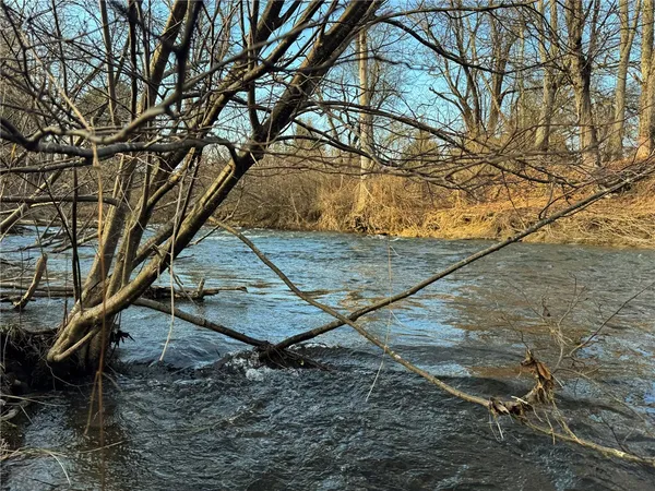 $165,000 | 16 County Highway, Burlington Flats, NY 13315