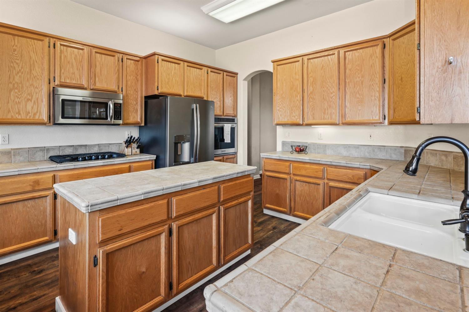 6212 Night Ridge Way Rocklin, CA 95765 - Photo 2 of 2