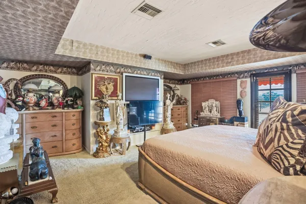 $5,450,000 | 2850 Northeast 44th Street, Lighthouse Point, FL 33064