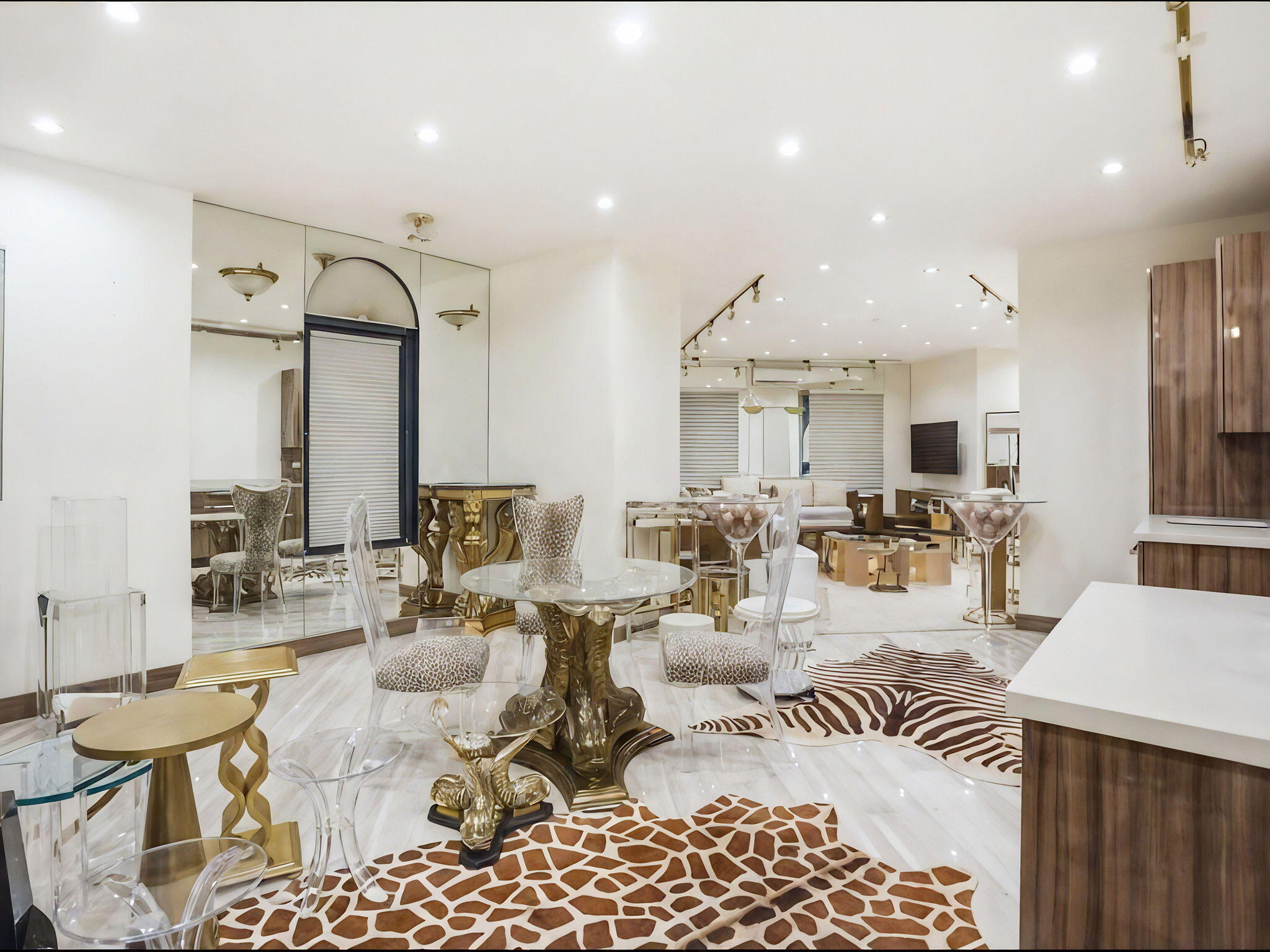 2850 Northeast 44th Street Lighthouse Point, FL 33064 - Photo 54 of 67 Minimally Cleared Apartment