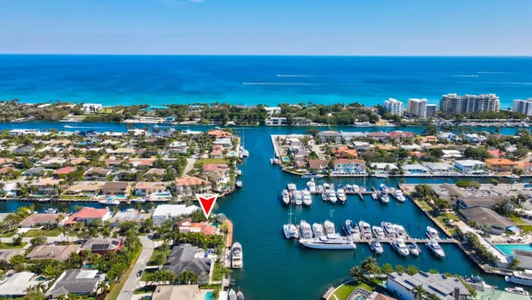 $5,450,000 | 2850 Northeast 44th Street, Lighthouse Point, FL 33064