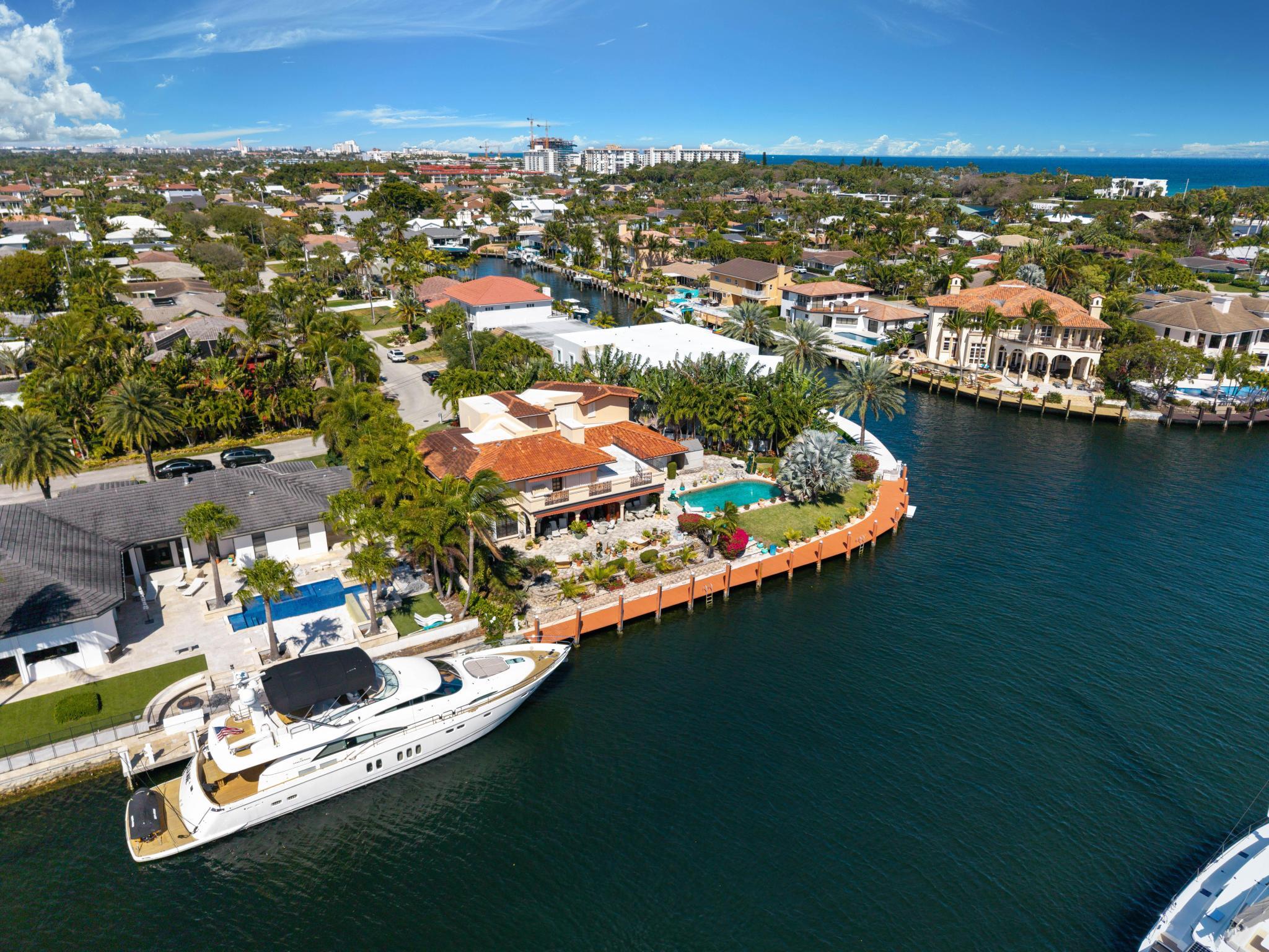 2850 Northeast 44th Street Lighthouse Point, FL 33064 - Photo 7 of 67 Aerial