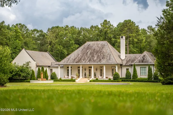 $2,400,000 | 3024 Highway 84, Brookhaven, MS 39601