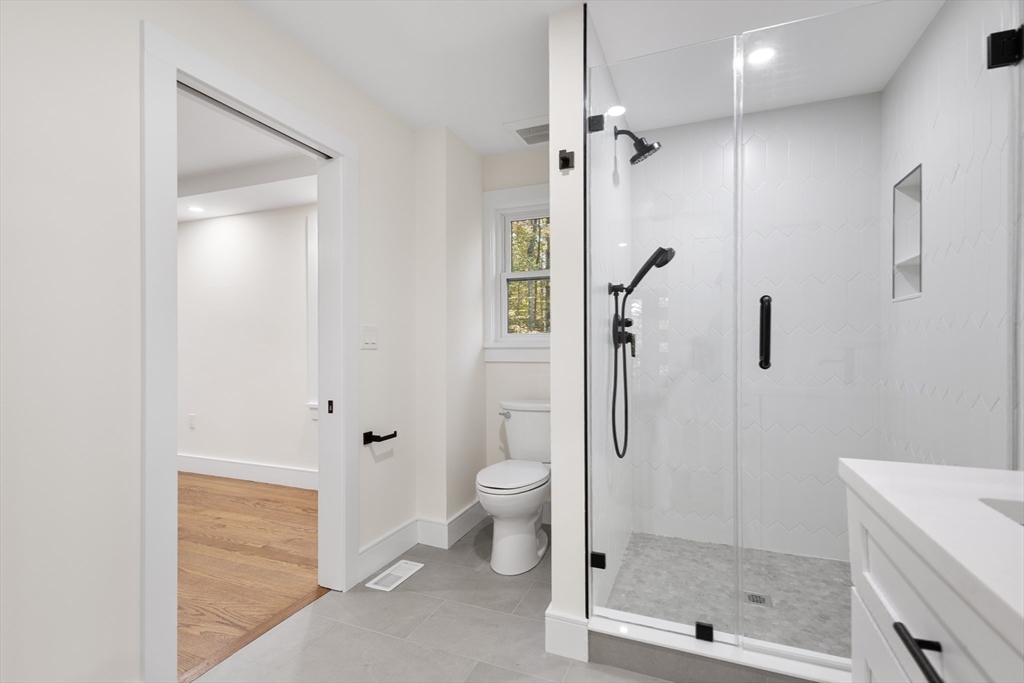 241 Prospect Street Franklin, MA 02038 - Photo 17 of 42