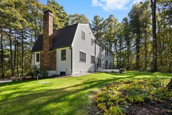 $1,300,000 | 241 Prospect Street, Franklin, MA 02038