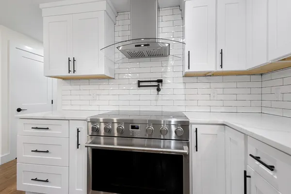 $1,300,000 | 241 Prospect Street, Franklin, MA 02038