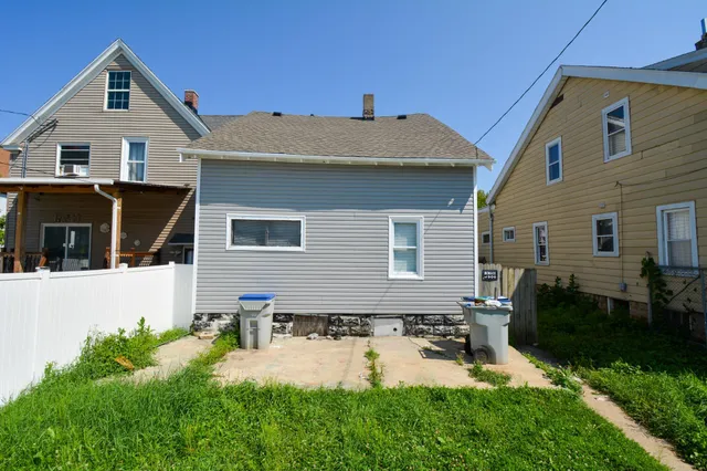 $229,900 | 2172 West Forest Home Avenue, Milwaukee, WI 53215