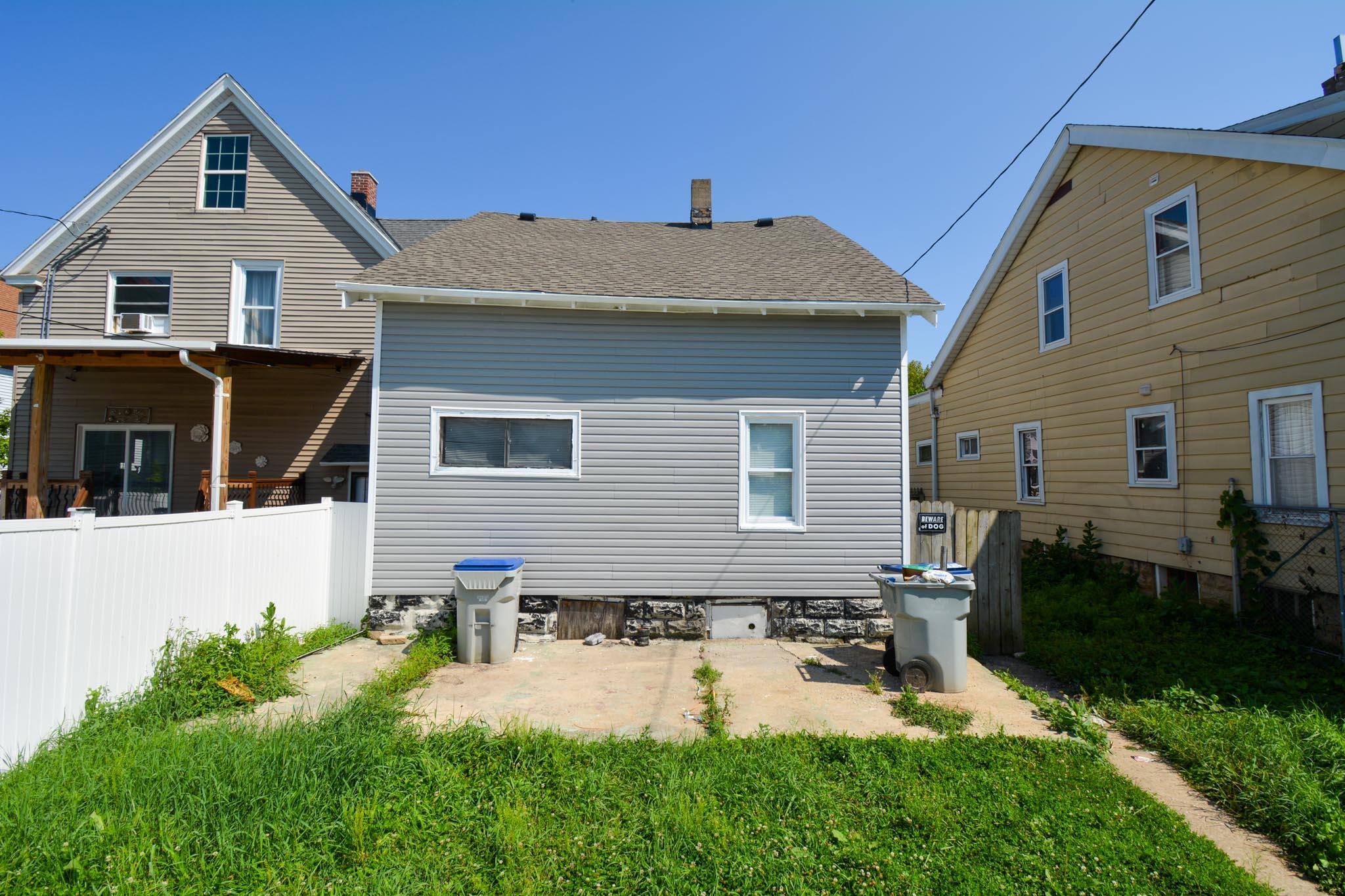 2172 West Forest Home Avenue Milwaukee, WI 53215 - Photo 19 of 20 2172 W FOREST HOME AVE-16