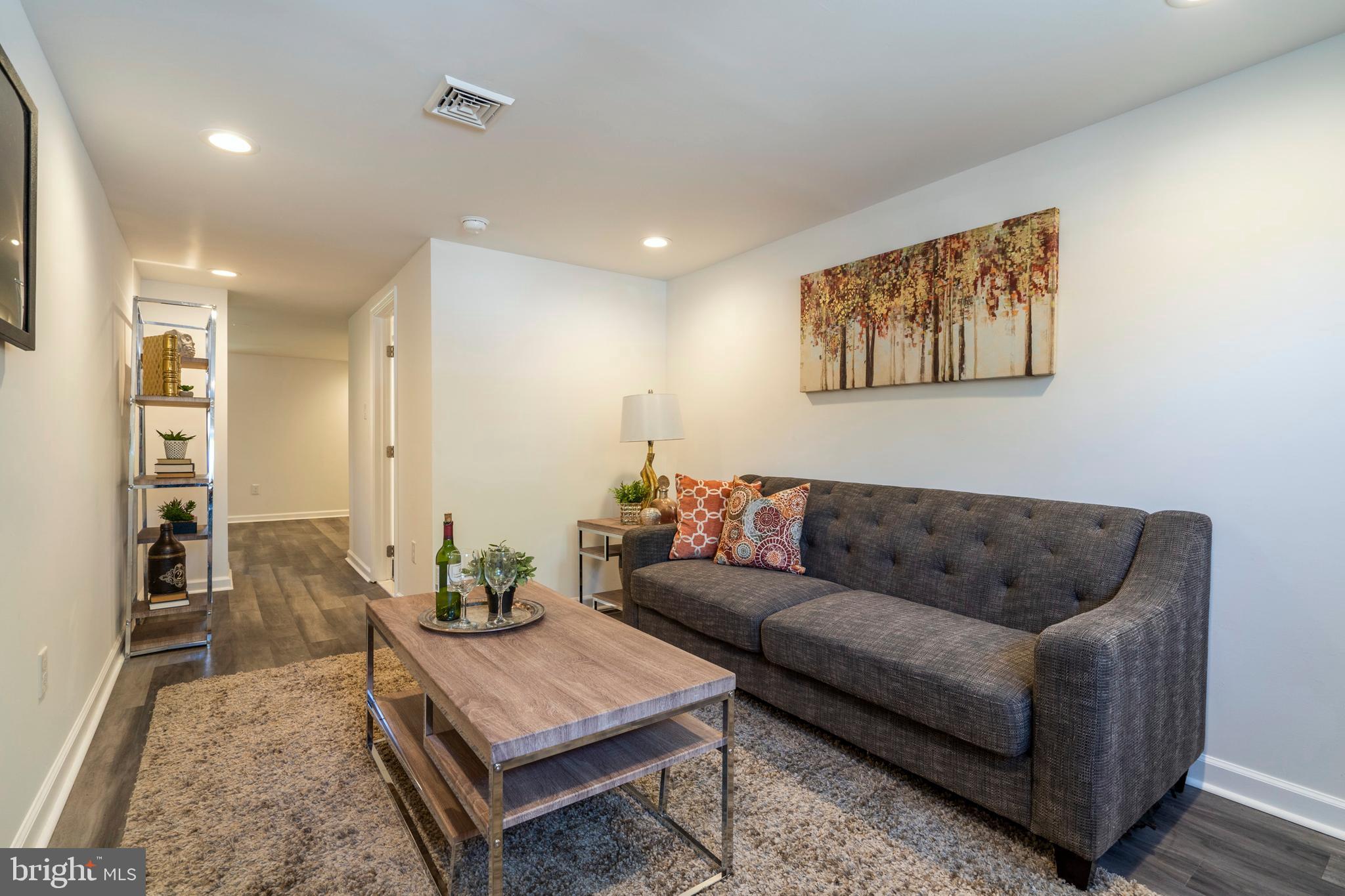 518 Poplar Street Philadelphia, PA 19123 - Photo 23 of 38