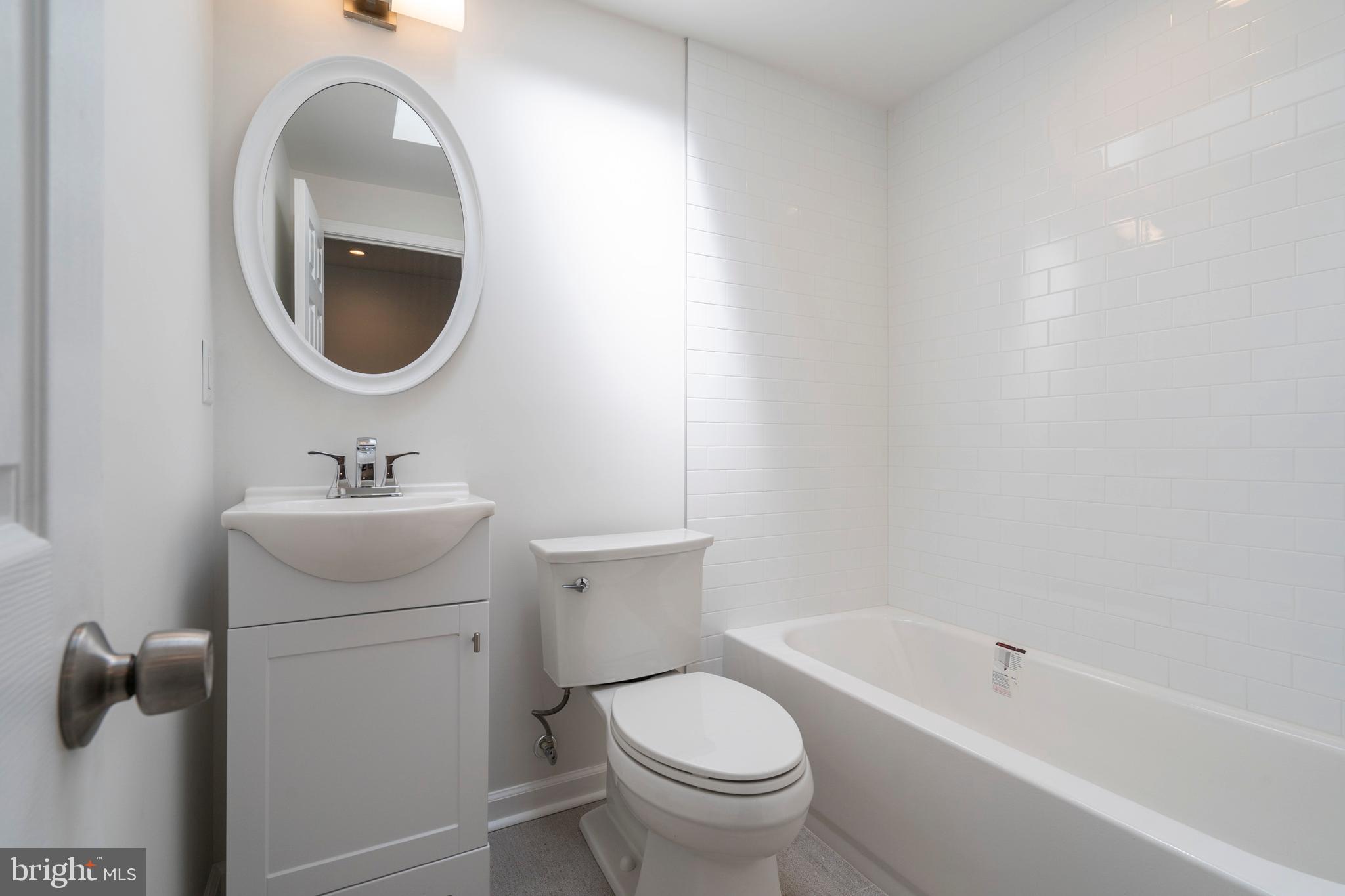 518 Poplar Street Philadelphia, PA 19123 - Photo 25 of 38