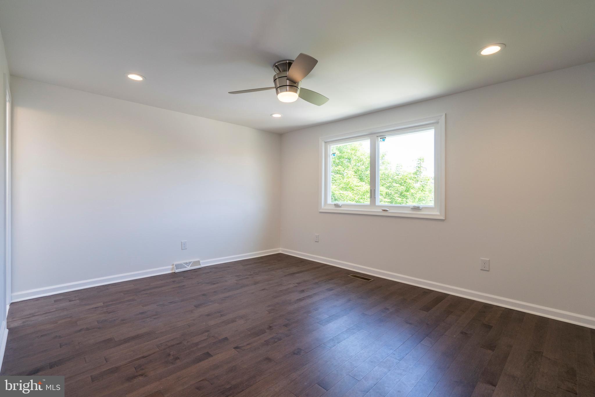 518 Poplar Street Philadelphia, PA 19123 - Photo 28 of 38