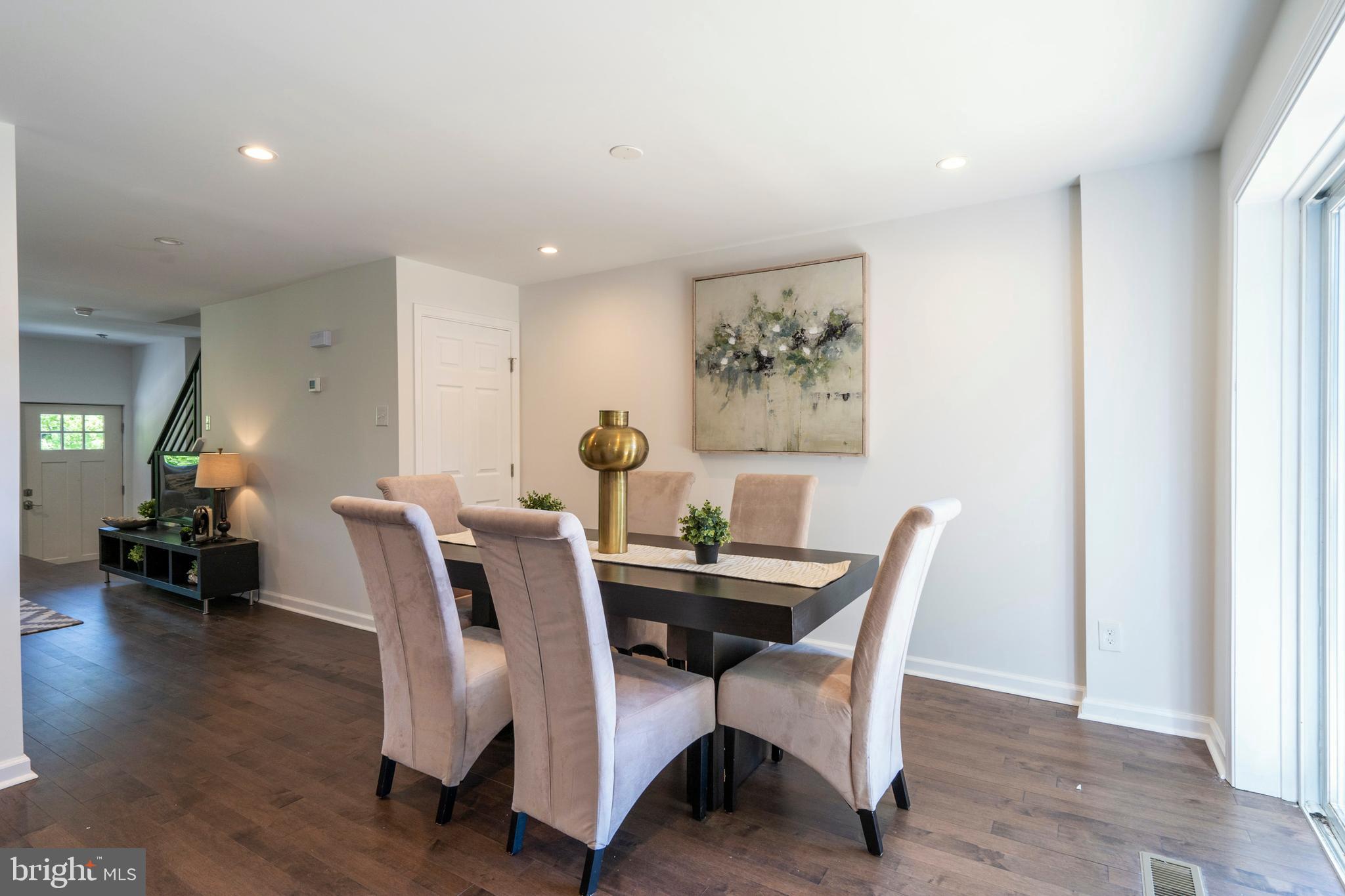 518 Poplar Street Philadelphia, PA 19123 - Photo 7 of 38