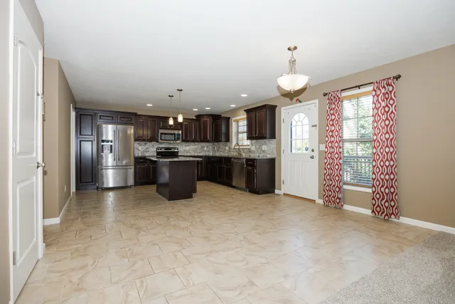 $388,500 | 1714 Flagstone Drive, Normal, IL 61761