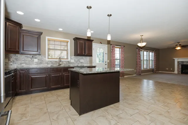 $388,500 | 1714 Flagstone Drive, Normal, IL 61761