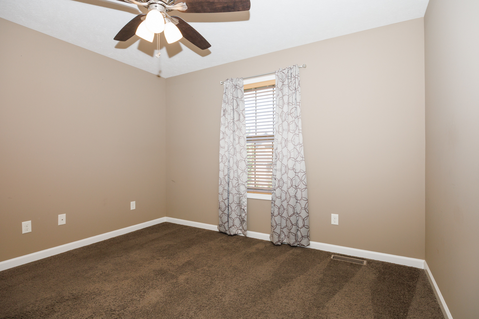 1714 Flagstone Drive Normal, IL 61761 - Photo 35 of 61