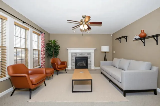 $388,500 | 1714 Flagstone Drive, Normal, IL 61761