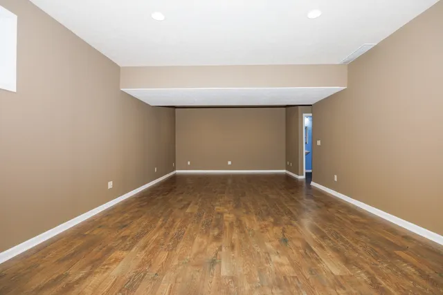 $388,500 | 1714 Flagstone Drive, Normal, IL 61761