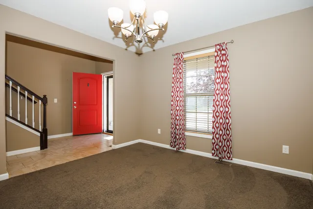 $388,500 | 1714 Flagstone Drive, Normal, IL 61761