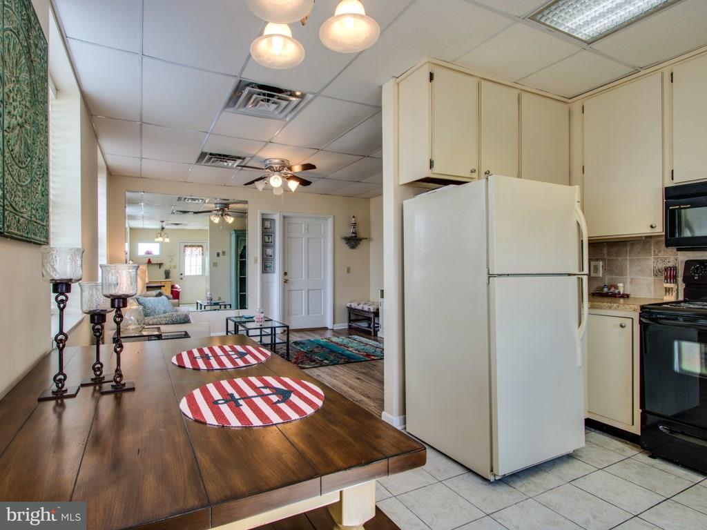 503 East Savannah Road, Unit 1 Lewes, DE 19958 - Photo 7 of 23 Gallery Image 7
