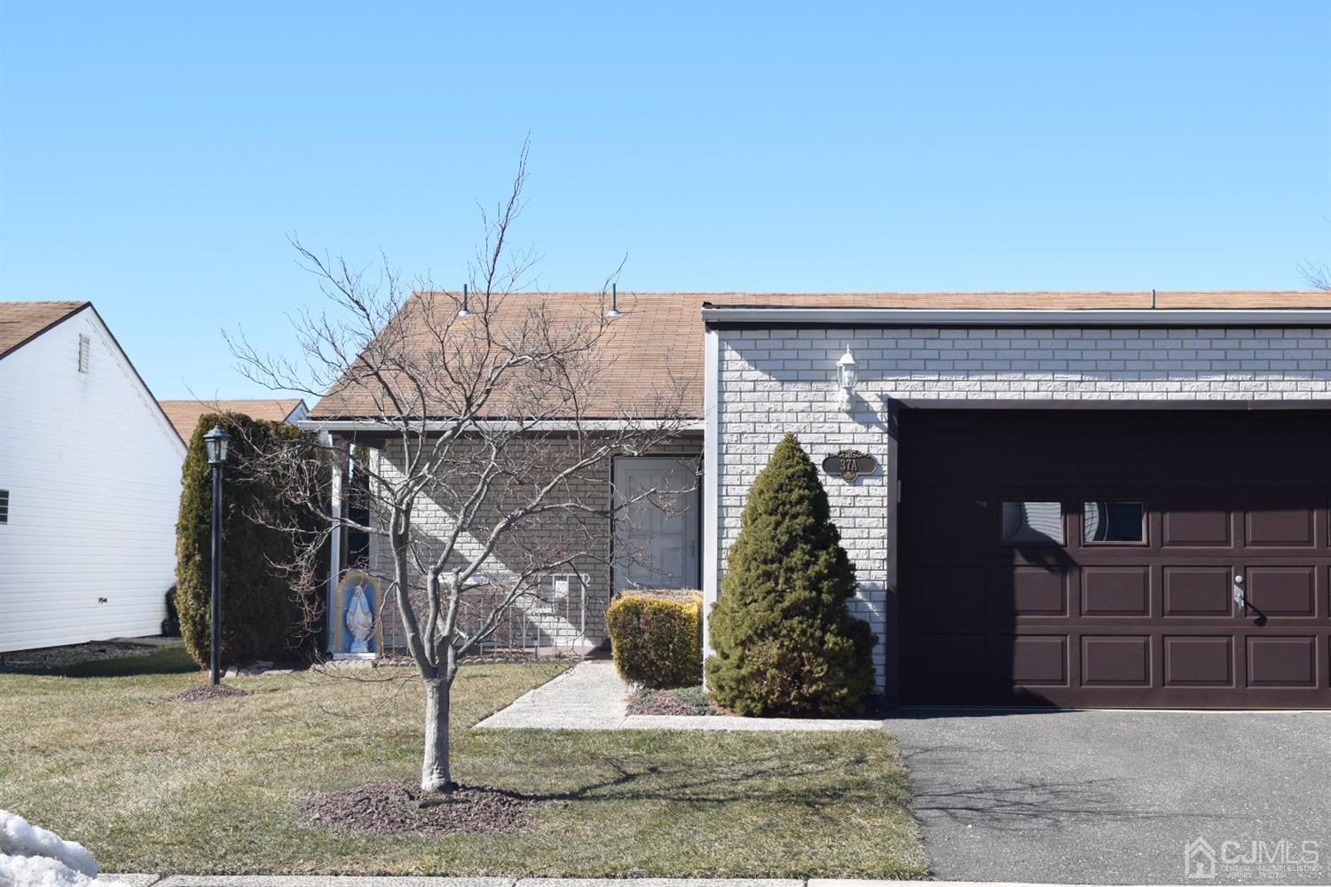 37 Haddon Road, Unit A Monroe Township, NJ 08831 - Photo 2 of 32 Gallery Image 2