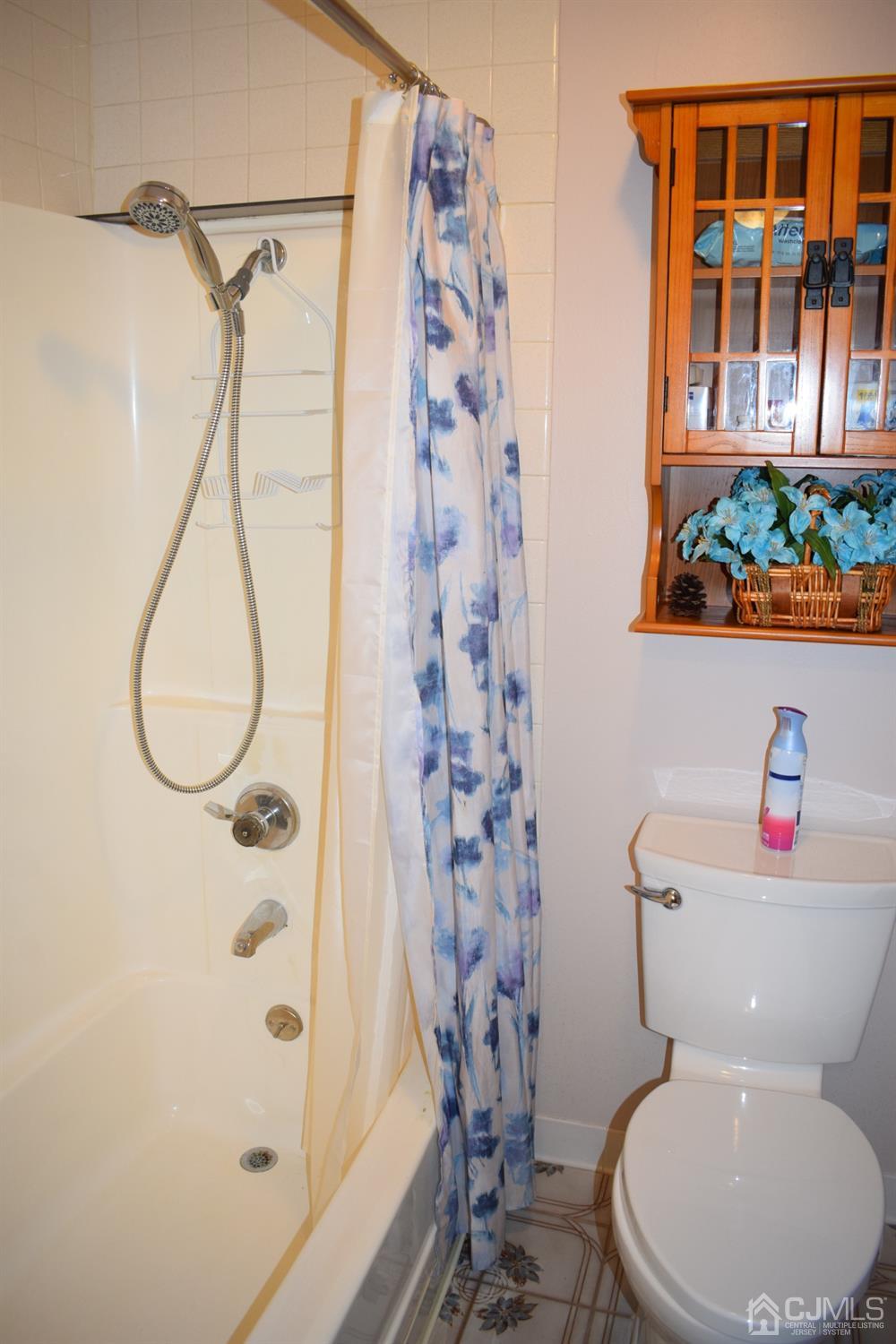 37 Haddon Road, Unit A Monroe Township, NJ 08831 - Photo 11 of 32 Gallery Image 11
