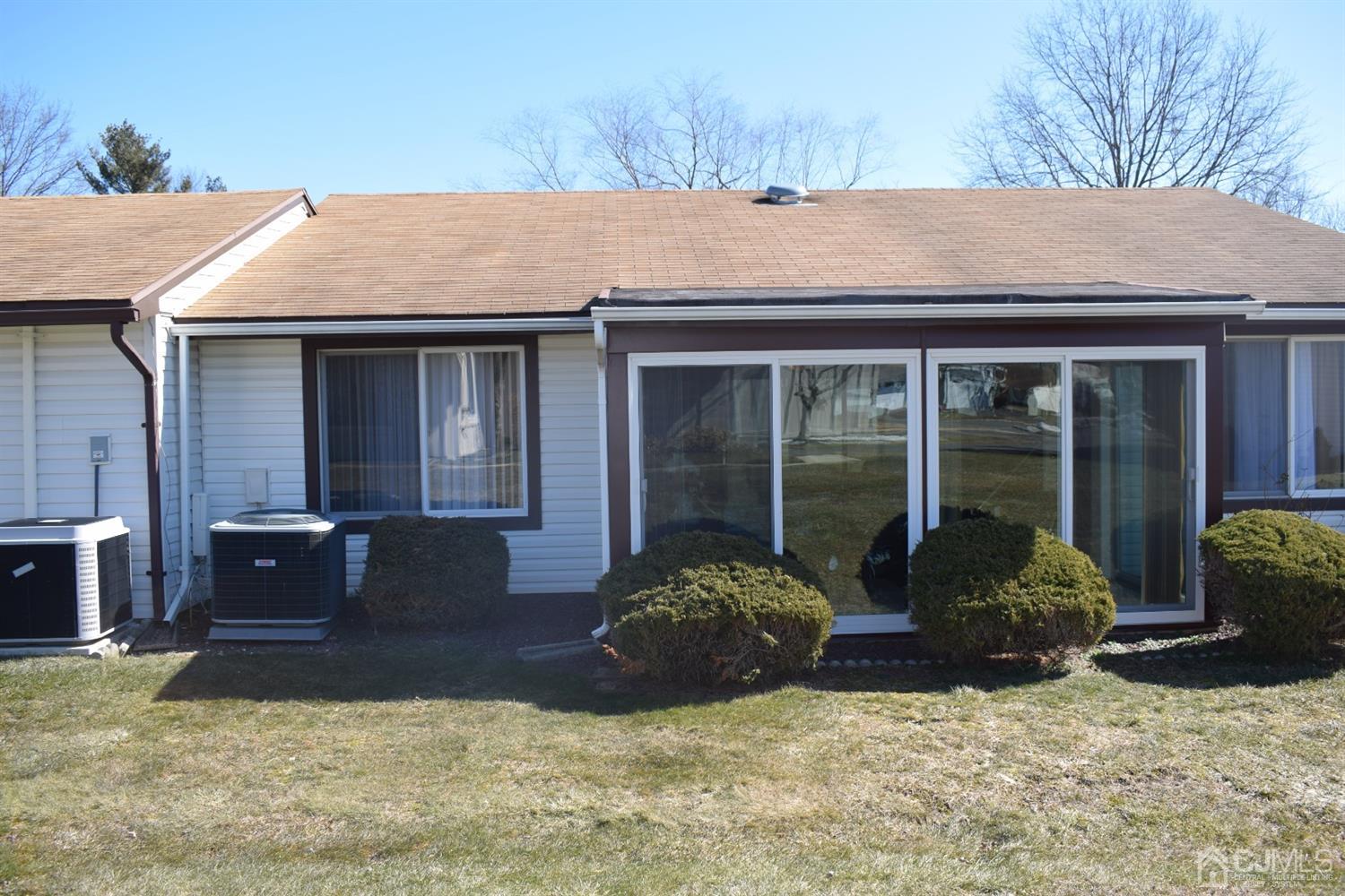 37 Haddon Road, Unit A Monroe Township, NJ 08831 - Photo 3 of 32 Gallery Image 3