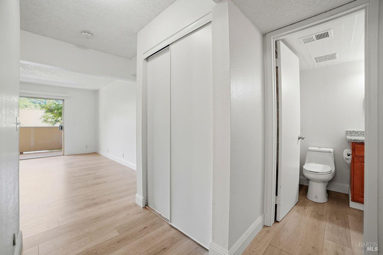 1370 Townview Avenue, Unit 202 Santa Rosa, CA 95405 - Photo 24 of 40