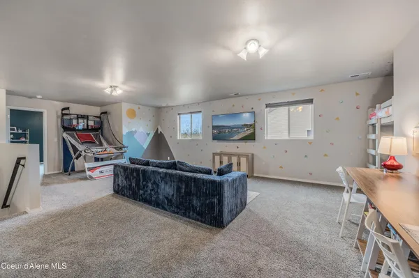 $849,900 | 2033 Bunting Lane, Post Falls, ID 83854