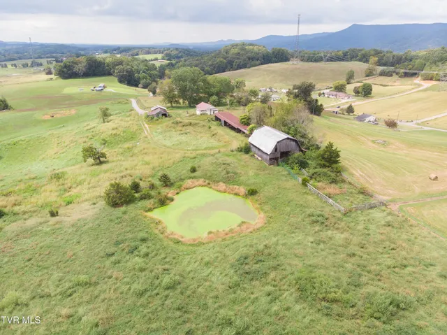 $650,000 | 2710 Jearoldstown Road, Chuckey, TN 37641