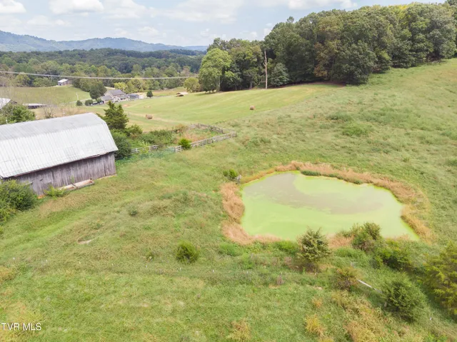 $650,000 | 2710 Jearoldstown Road, Chuckey, TN 37641