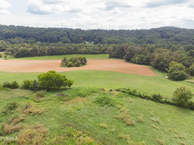 $650,000 | 2710 Jearoldstown Road, Chuckey, TN 37641