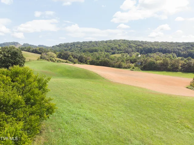 $650,000 | 2710 Jearoldstown Road, Chuckey, TN 37641