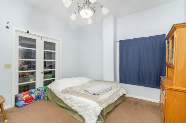 $260,000 | 328 Edmund Avenue West, St. Paul, MN 55103